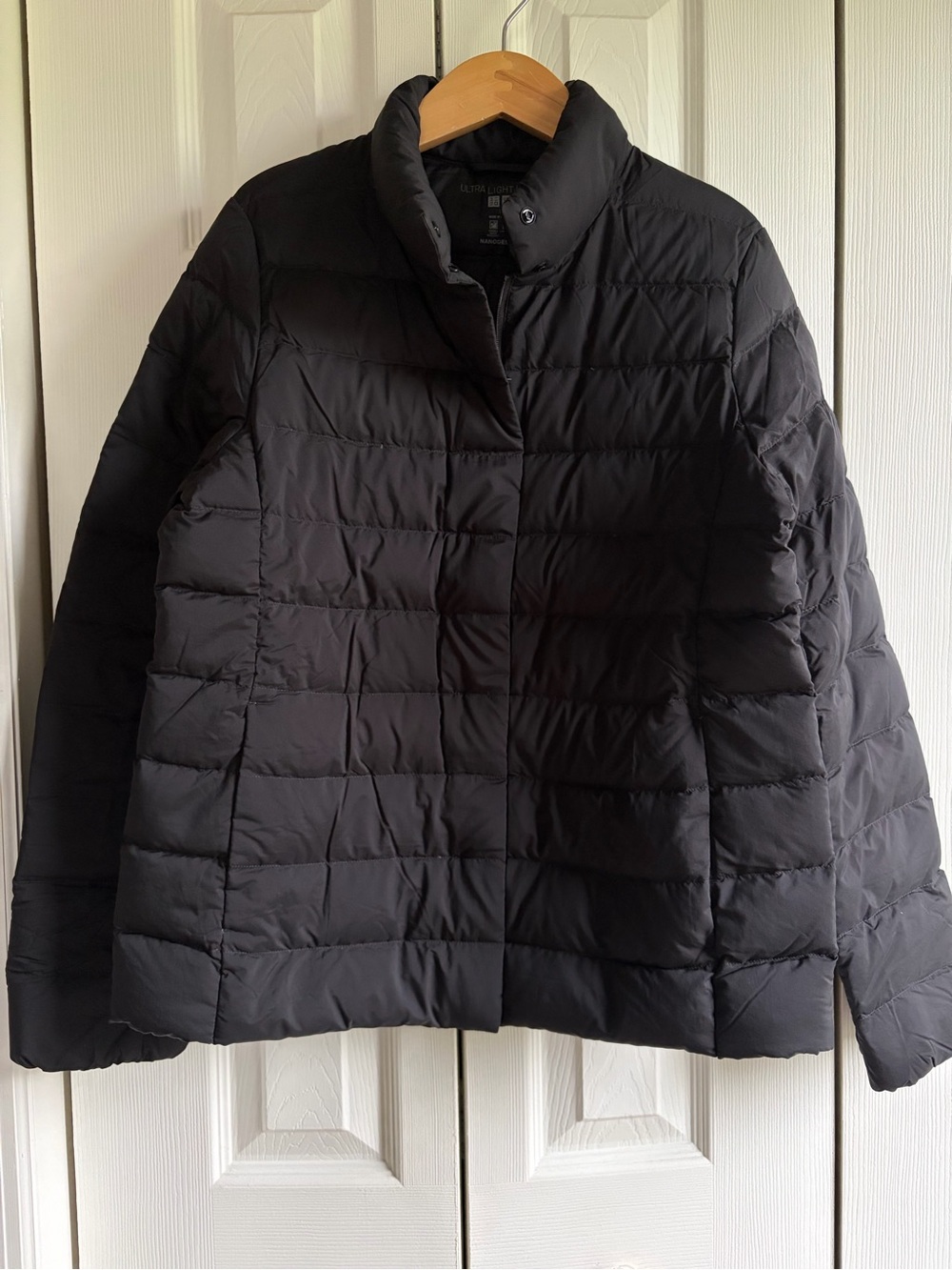 UNIQLO Black Quilted Packable Puffer Jacket - Women's
